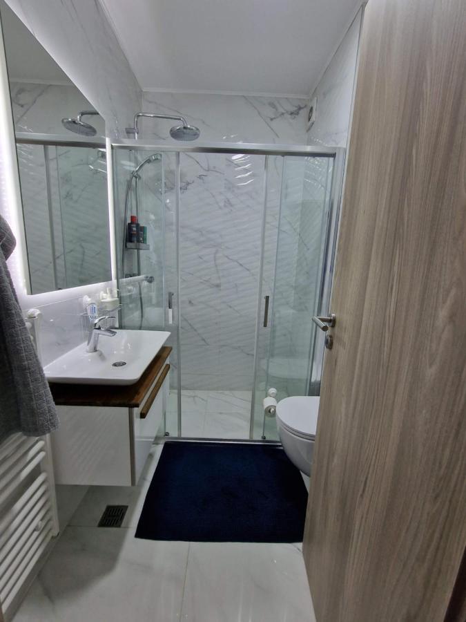 Square Studio Tuzla Extérieur photo