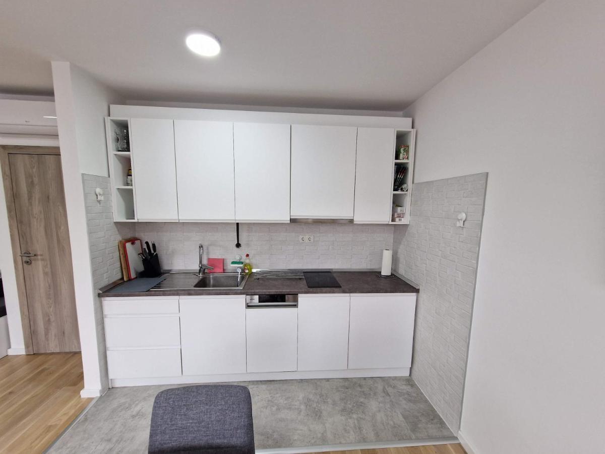 Square Studio Tuzla Extérieur photo